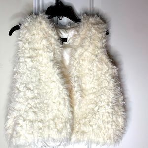 Fur vest